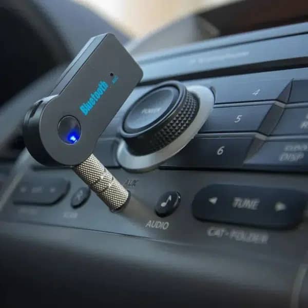 Bluetooth 5.0 приемник для автомобиля – AUX аудиоподключение